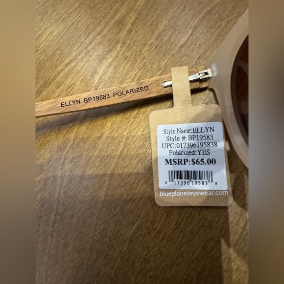 Blue planet eyewear recycled wood and plastic polarized sunglasses NWT - Picture 5 of 9